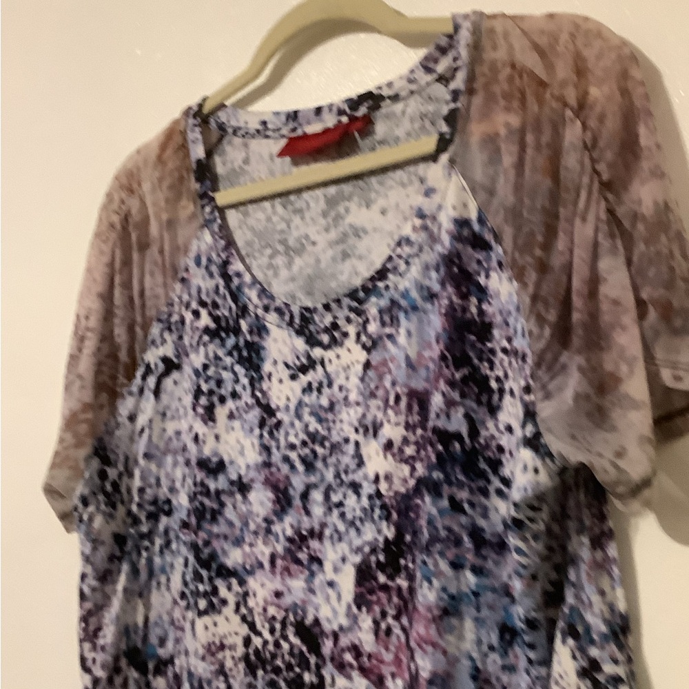 JENNIFER LOPEZ elevated Tee shirt size XL